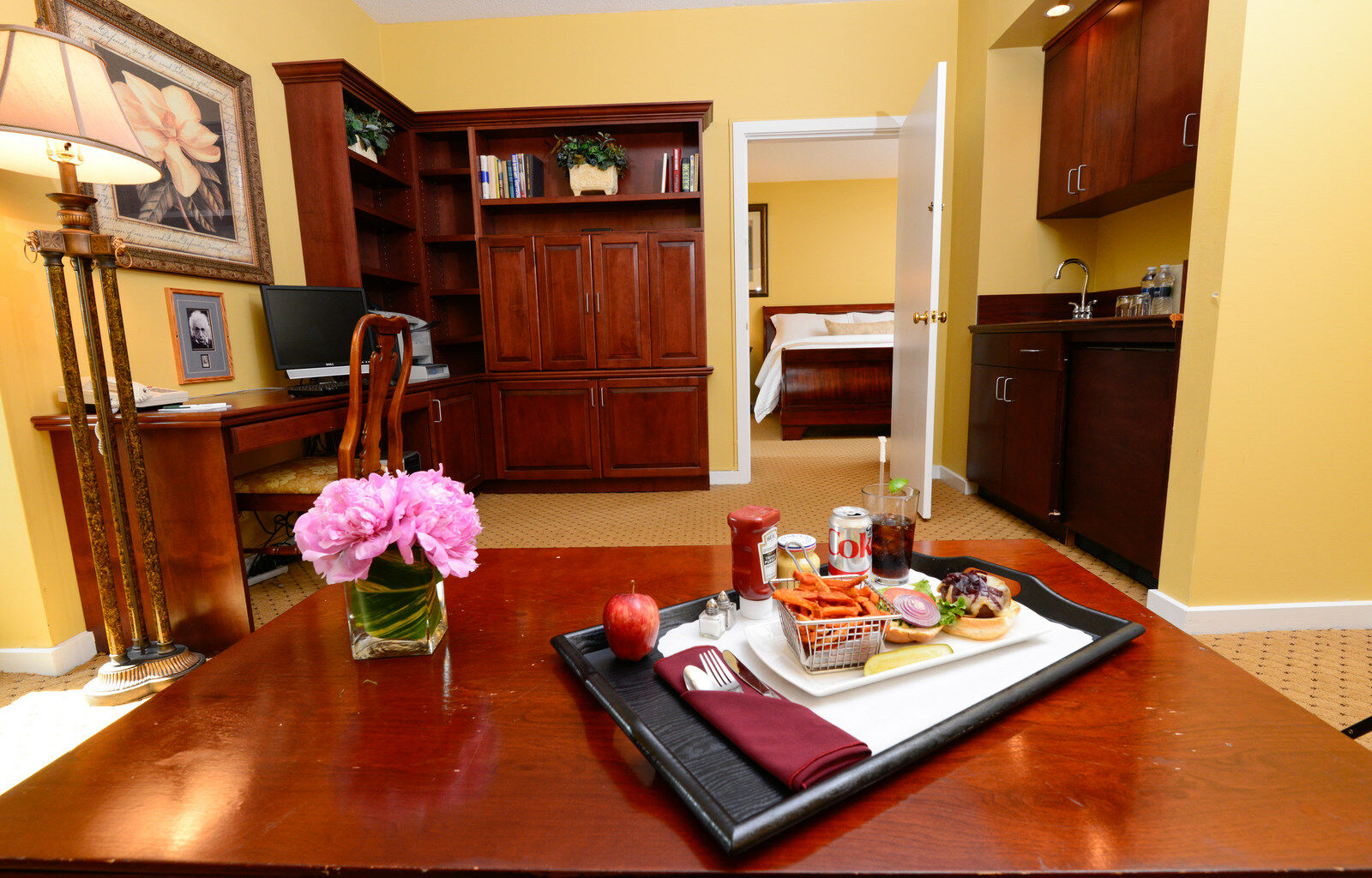 Nassau Inn Princeton Bagian luar foto