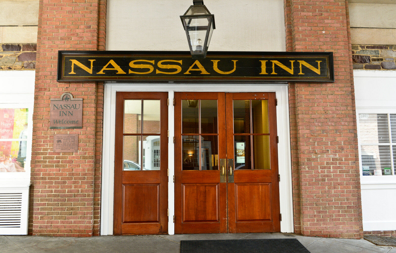 Nassau Inn Princeton Bagian luar foto